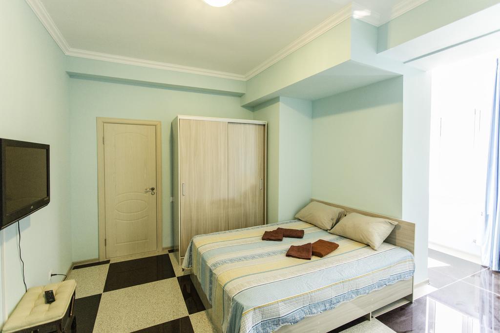 Apart Comfort Αλμάτι Εξωτερικό φωτογραφία